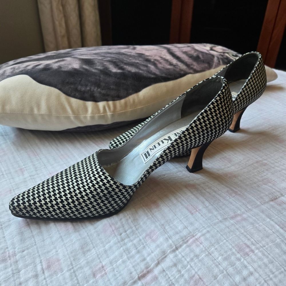 Anne Klein II Vintage Houndstooth Pumps Black White Pointed Toe leather 8M
